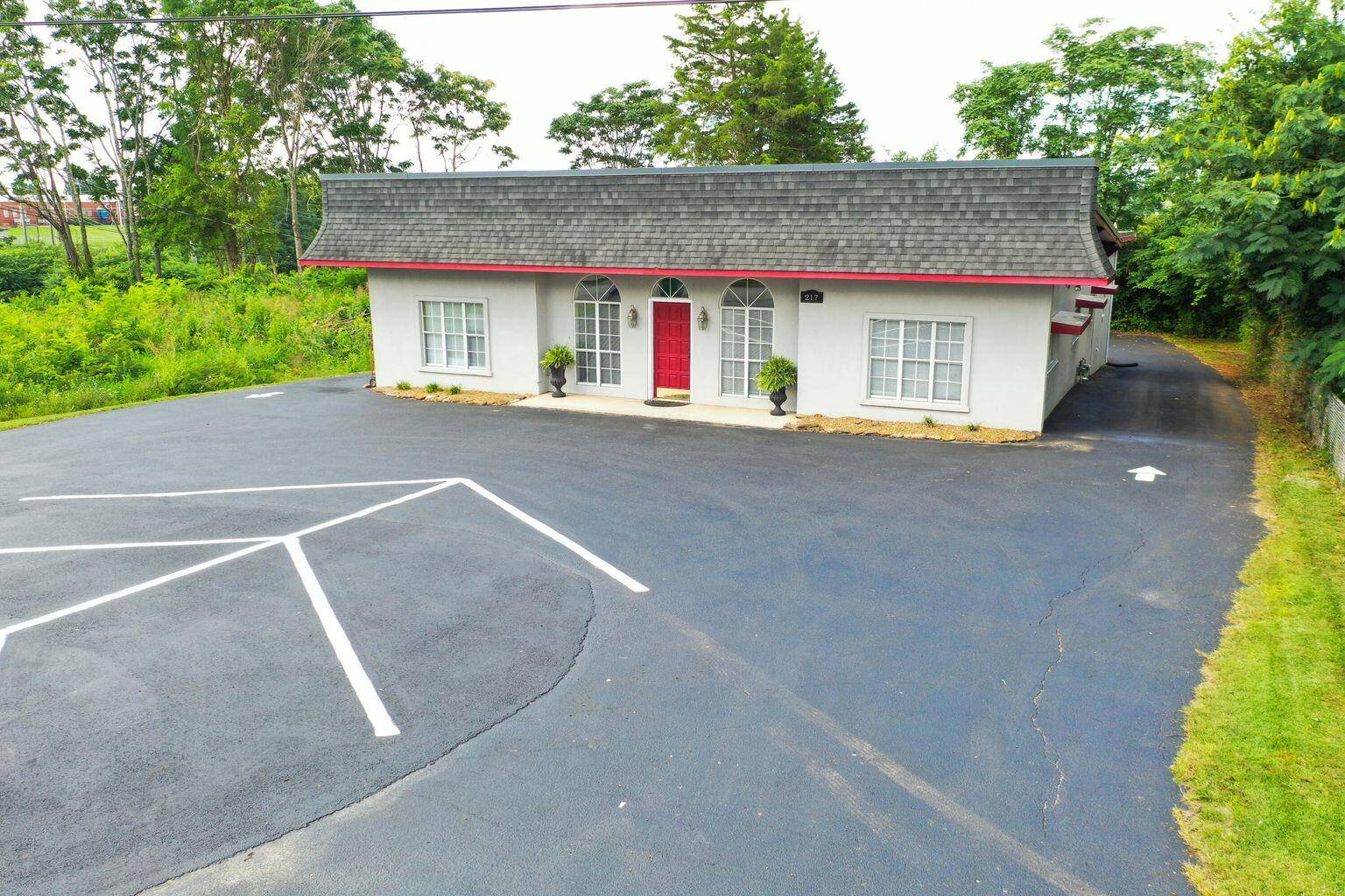 Morristown, TN 37814,217 Western Ave