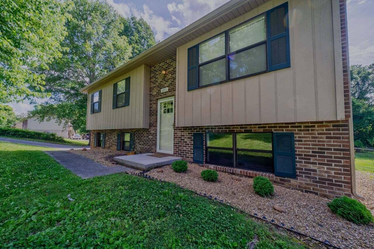 Jefferson City, TN 37760,1211 Debrex DR