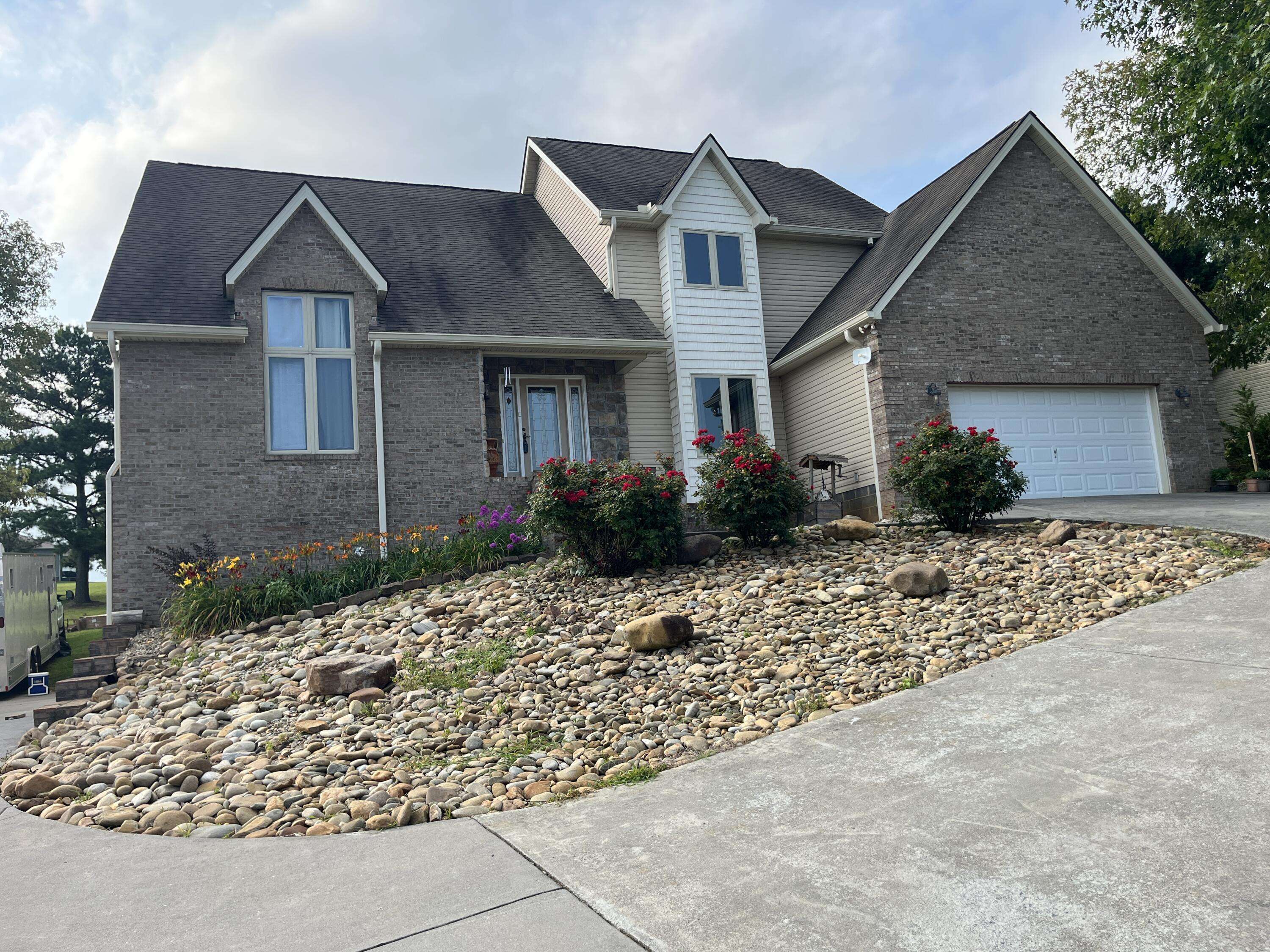 Dandridge, TN 37725,219 Sullivan PT