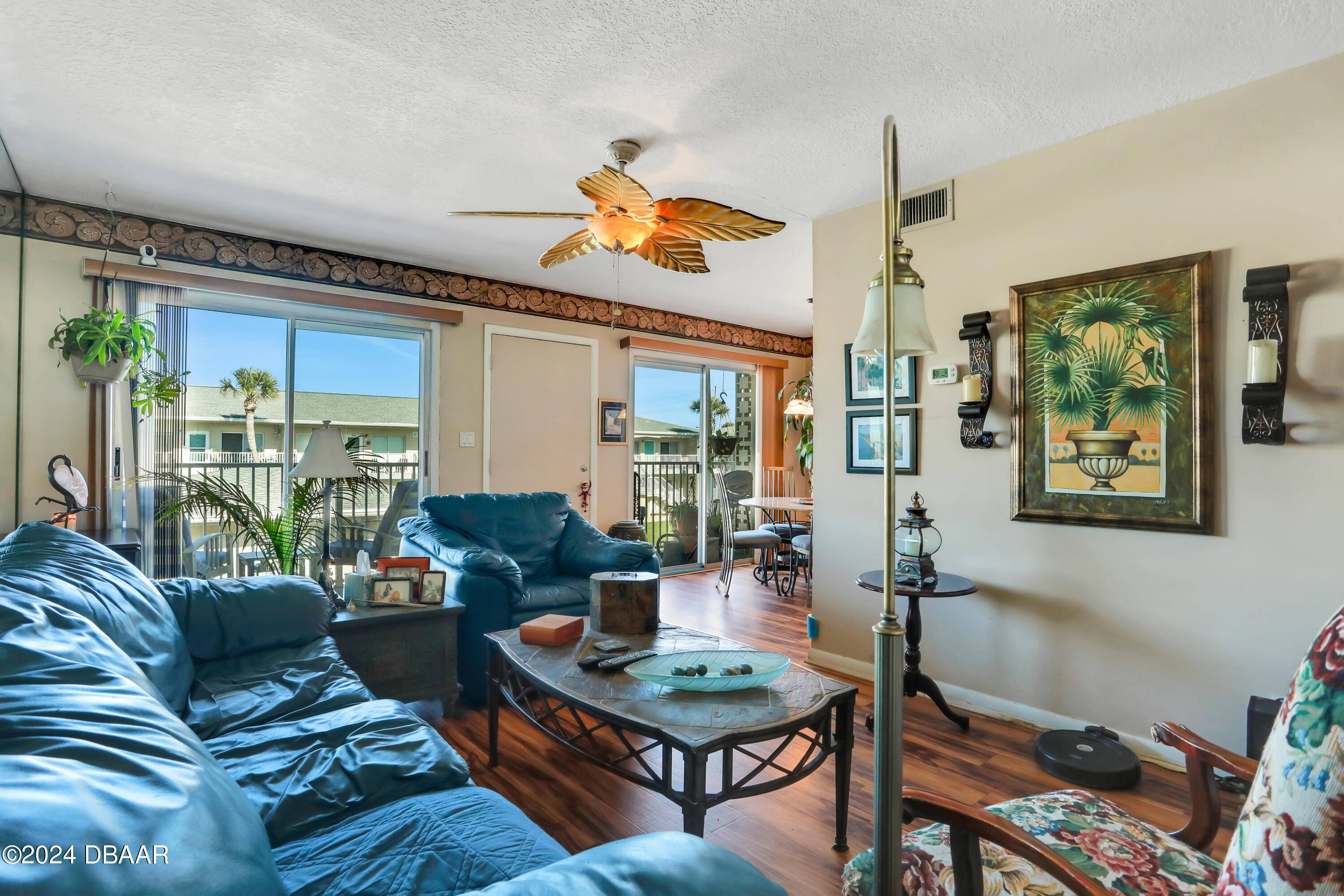 New Smyrna Beach, FL 32169,335 Causeway #E220