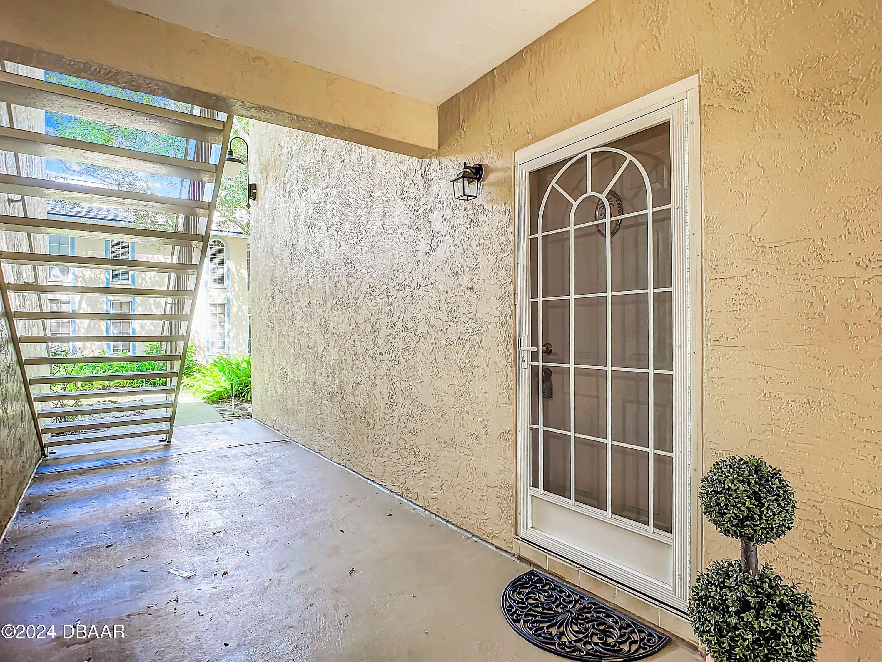 Ormond Beach, FL 32174,671 Wellington Station BLVD #20
