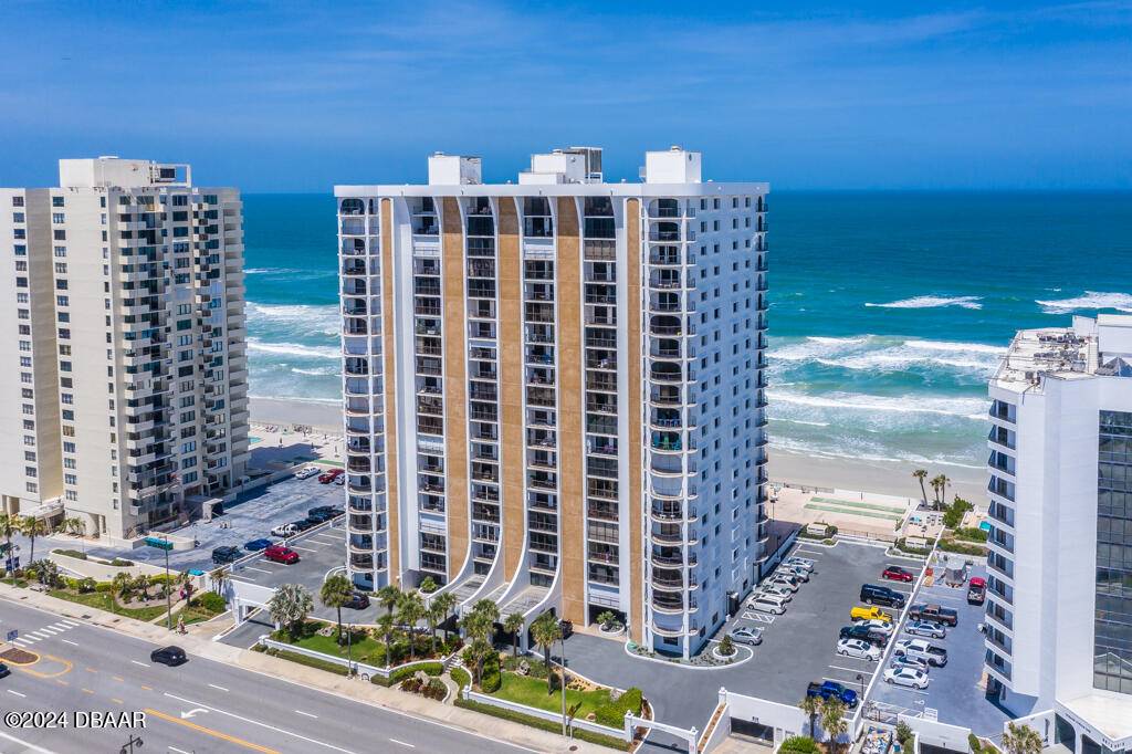 Daytona Beach Shores, FL 32118,3003 Atlantic AVE #3A2