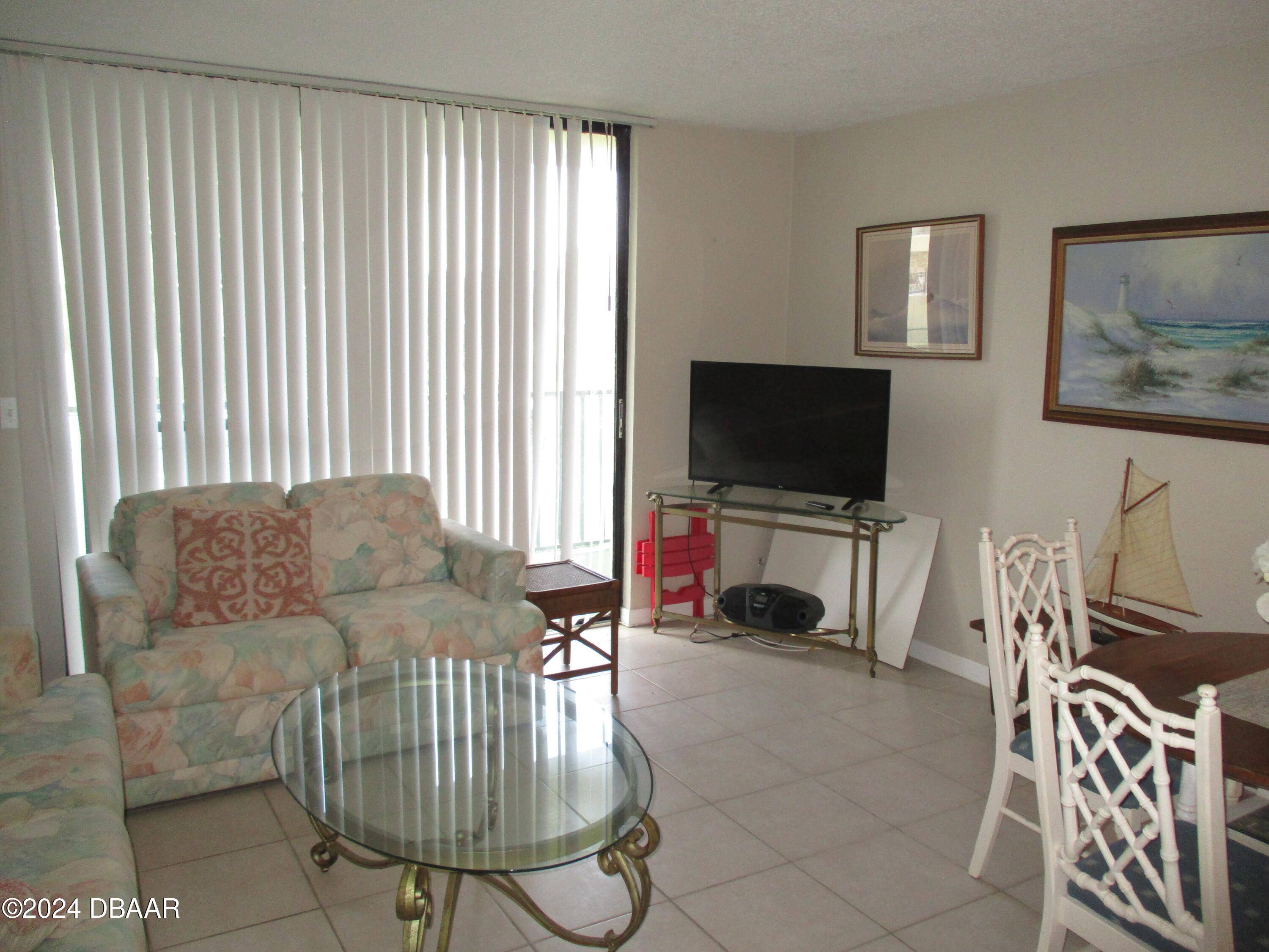 Daytona Beach, FL 32118,1429 Atlantic AVE #236