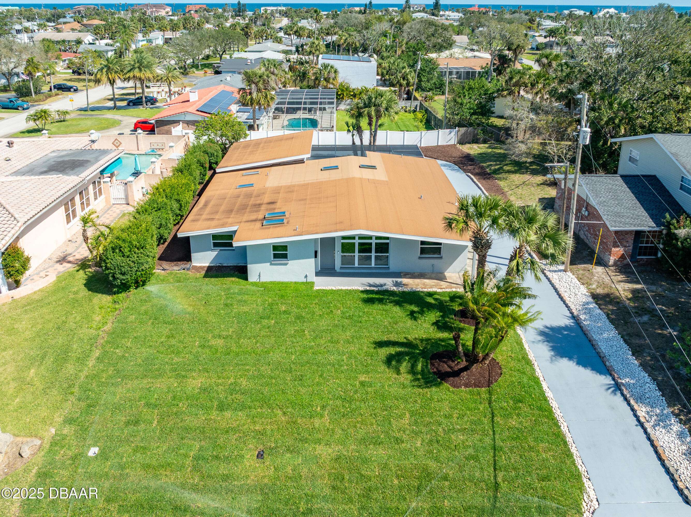 Ormond Beach, FL 32176,681 Halifax DR
