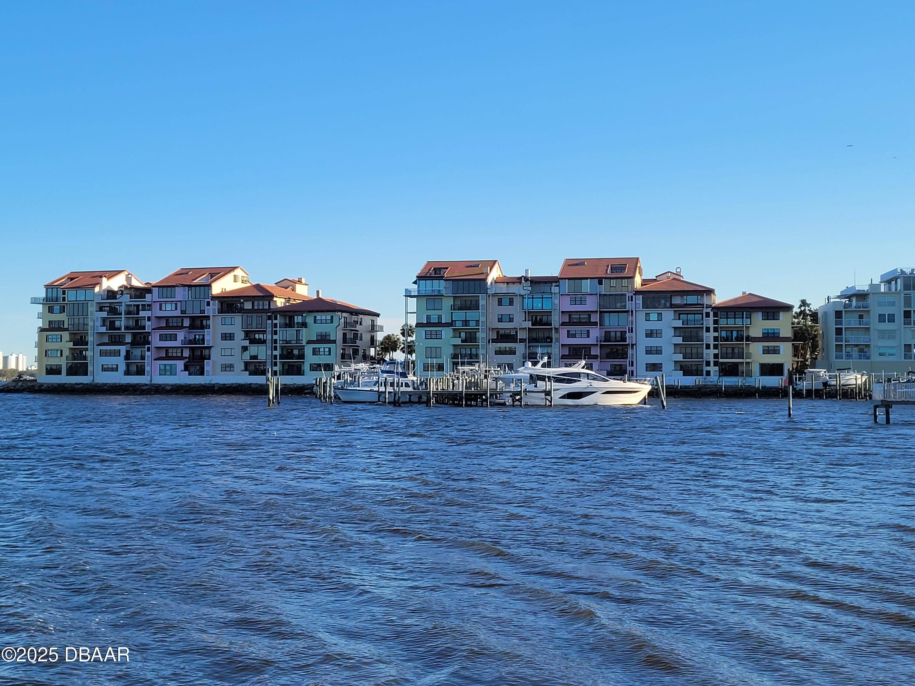 Daytona Beach, FL 32114,654 Marina Point DR #6540