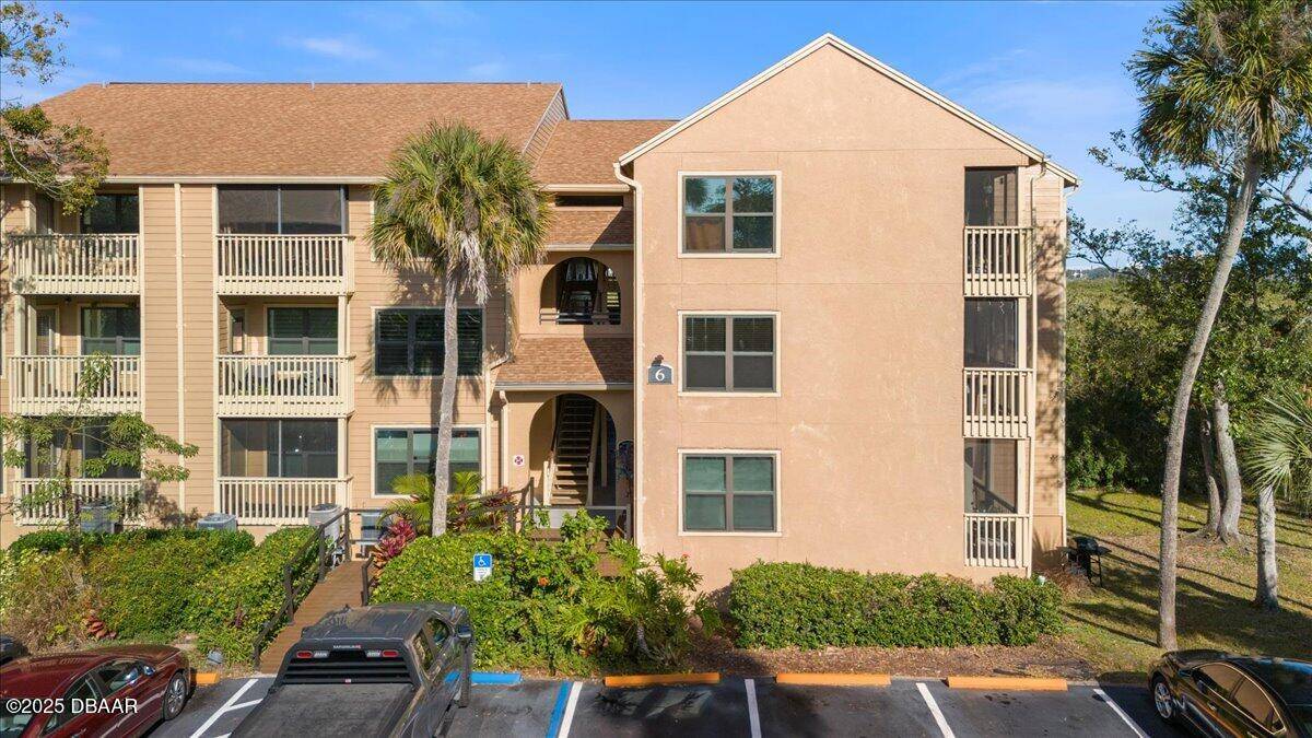 Daytona Beach, FL 32114,1401 Palmetto AVE #614