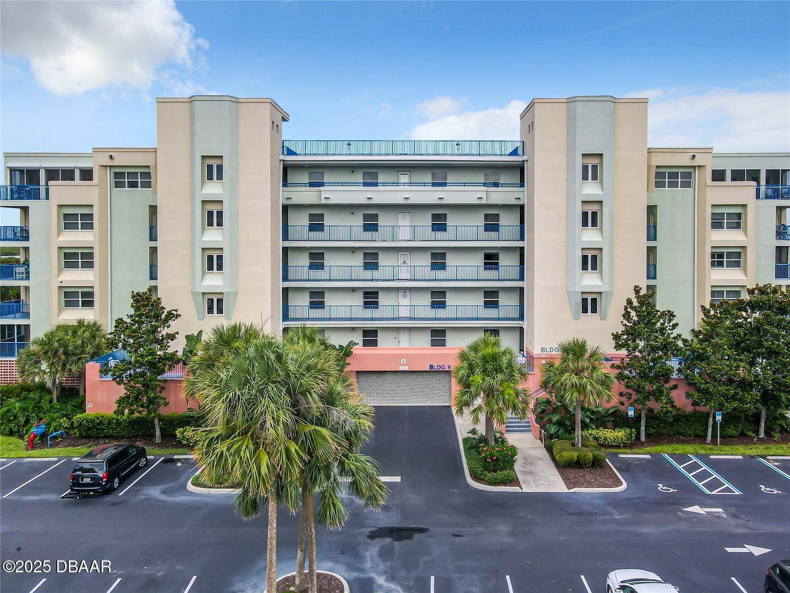 New Smyrna Beach, FL 32169,5300 Atlantic AVE #9-403