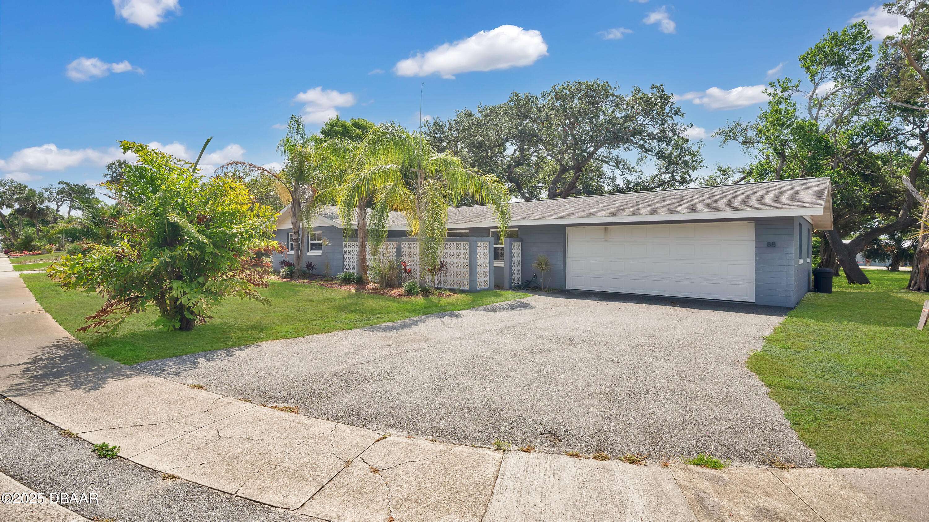 Ormond Beach, FL 32176,88 Valencia DR