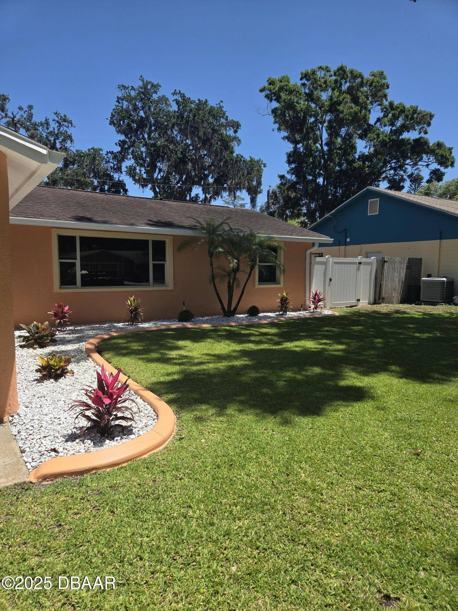 Holly Hill, FL 32117,1013 Indian Oaks E