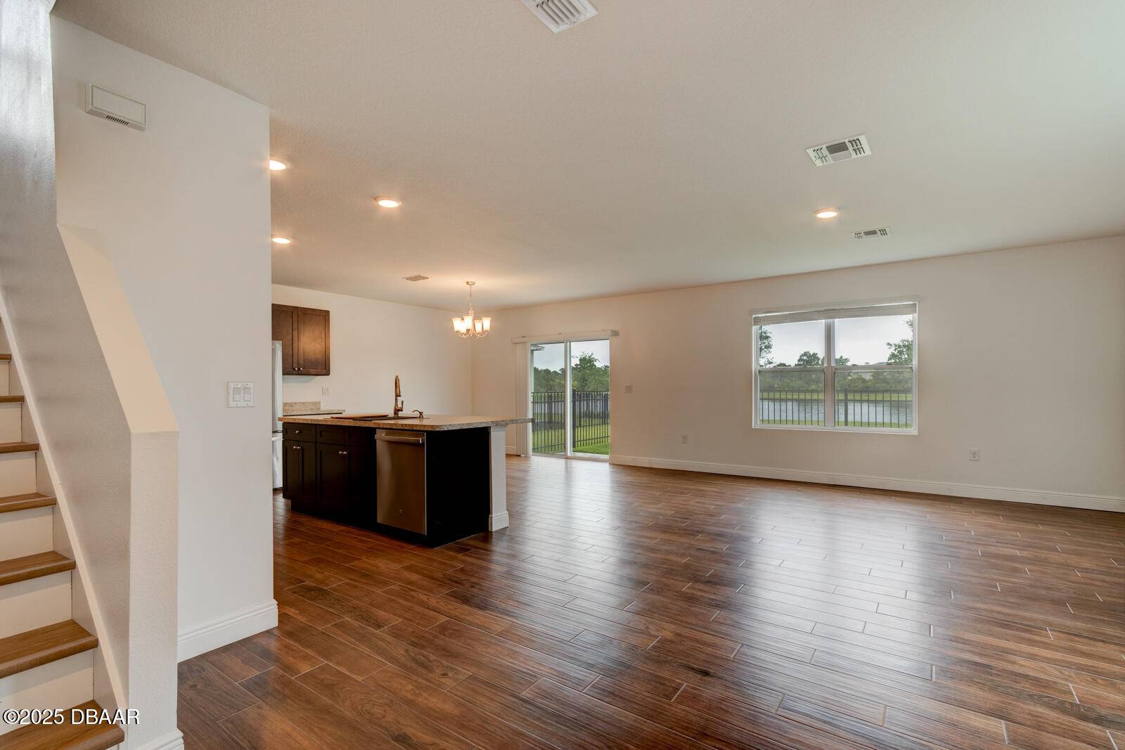 New Smyrna Beach, FL 32168,569 Armoyan WAY