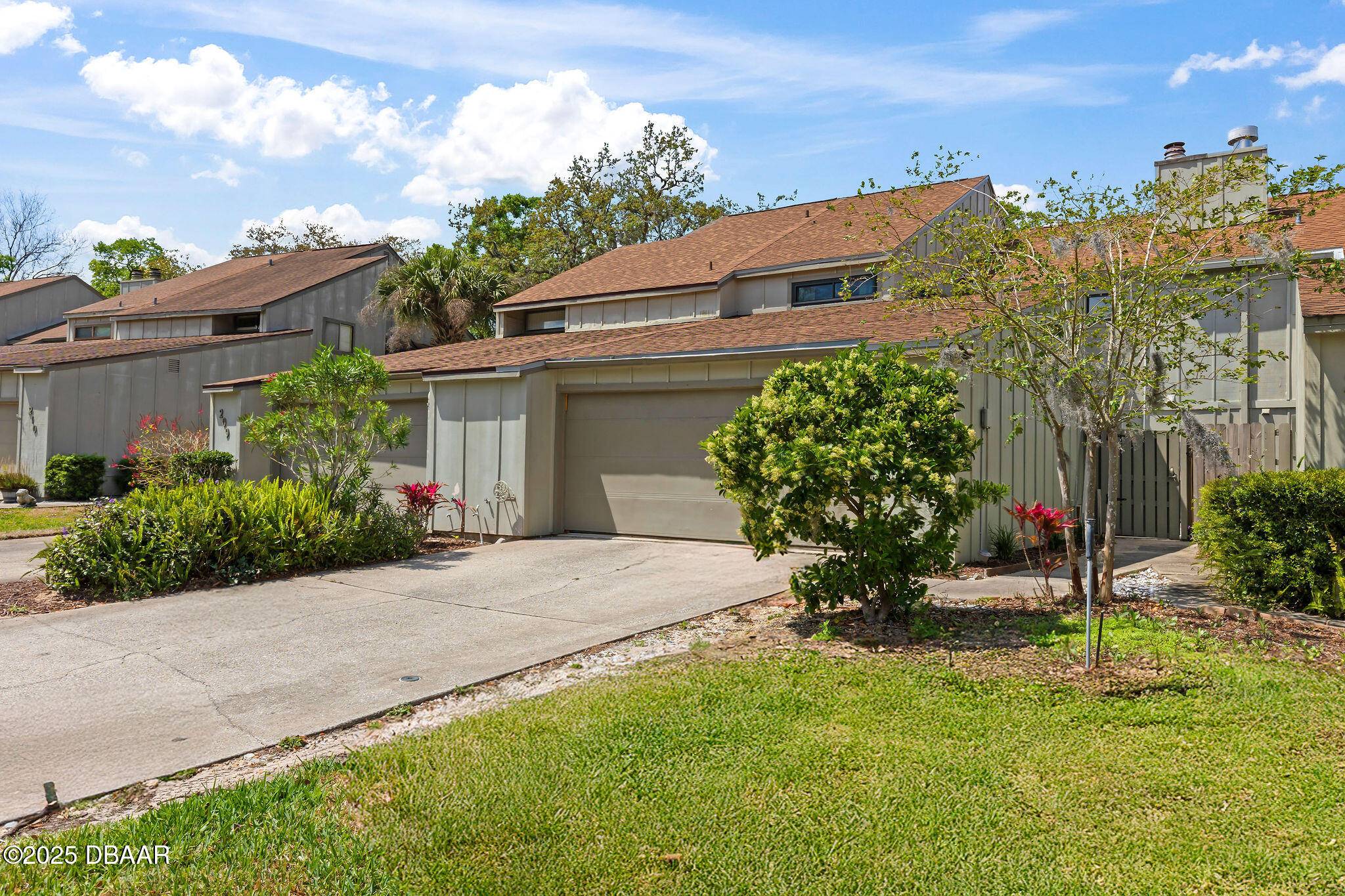 Ormond Beach, FL 32174,208 Pine Cone TRL