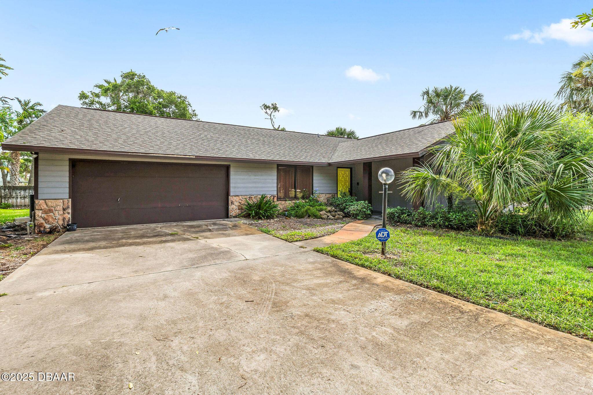 Ormond Beach, FL 32174,1411 Beach ST