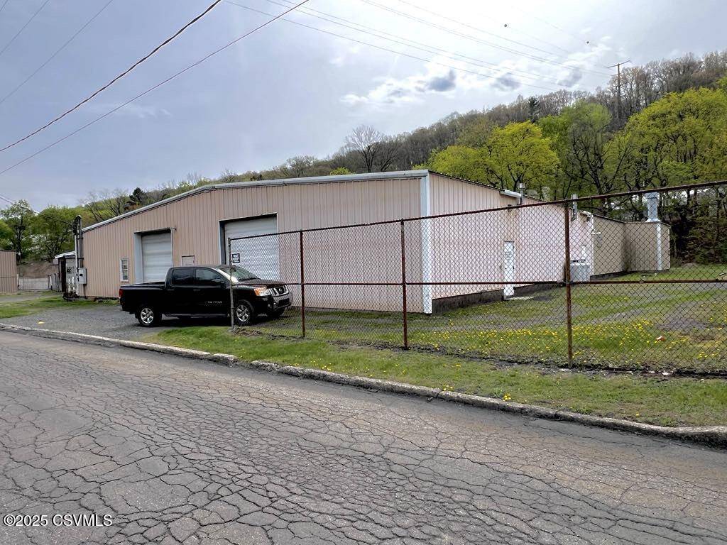 Coal Township, PA 17866,729 S 5TH ST
