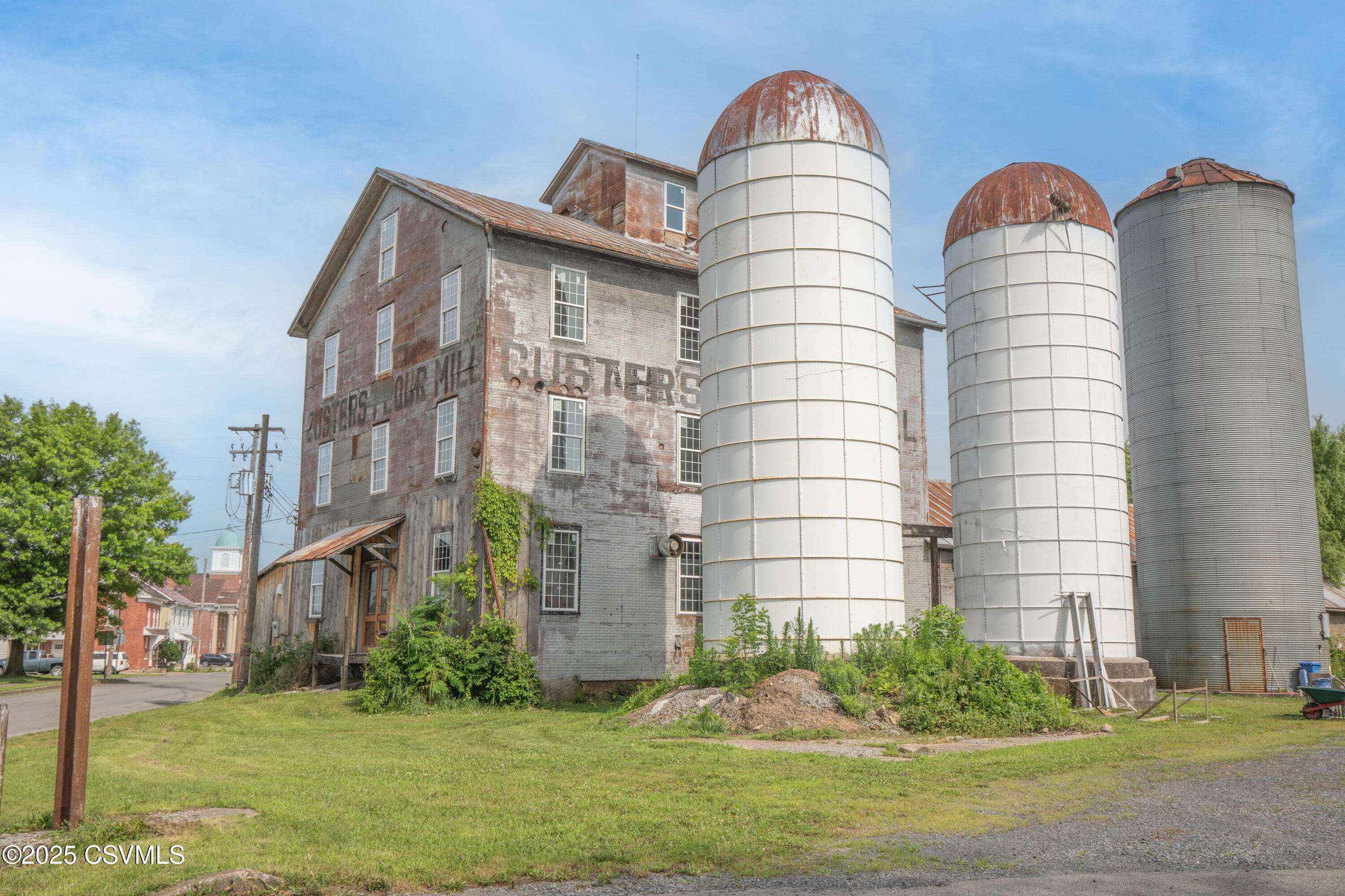 Milton, PA 17847,221 LOWER MARKET ST