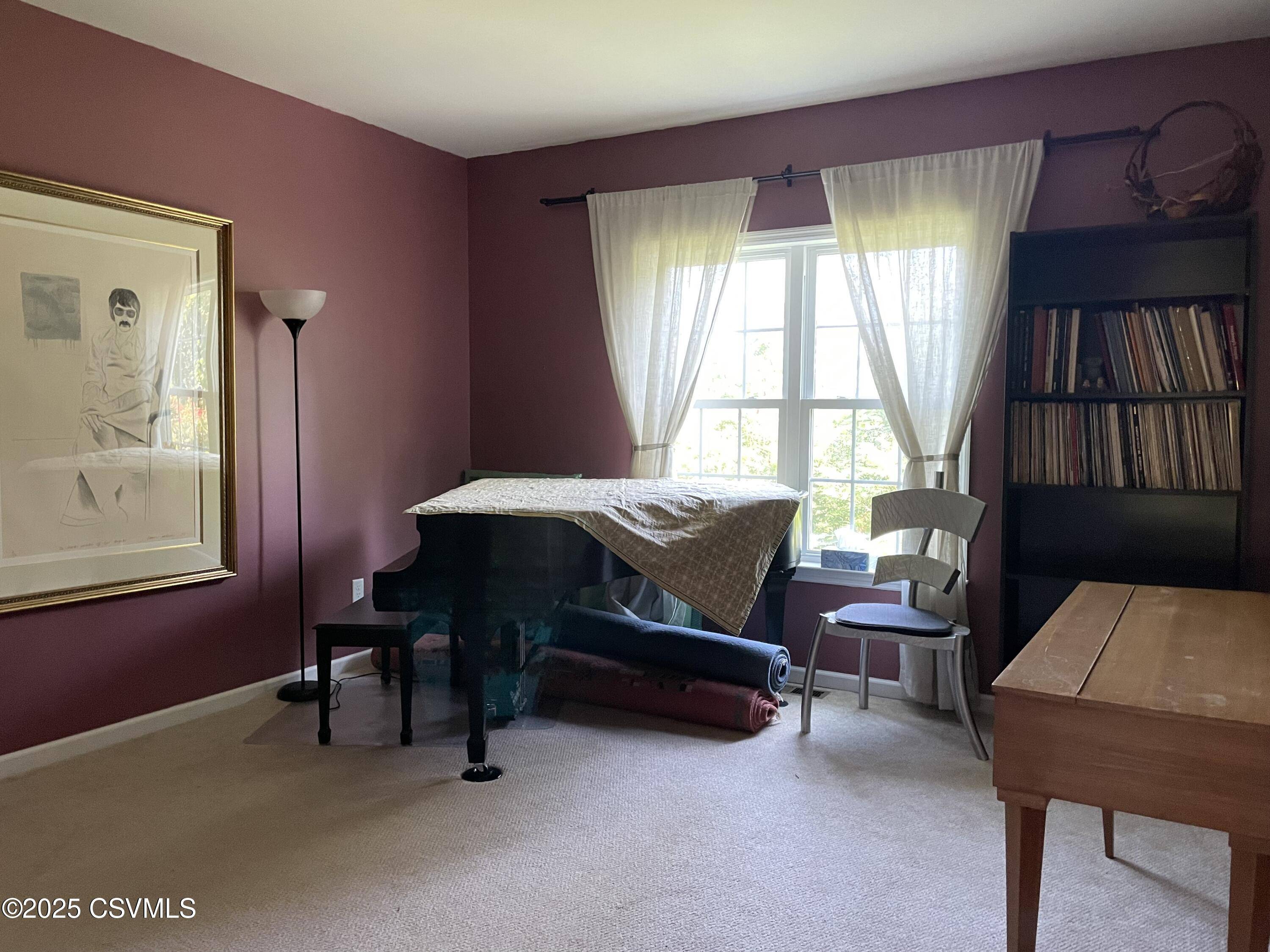 Lewisburg, PA 17837,3 WALNUT RD