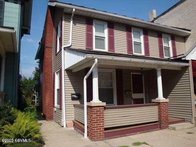 Watsontown, PA 17777,212 MAIN ST