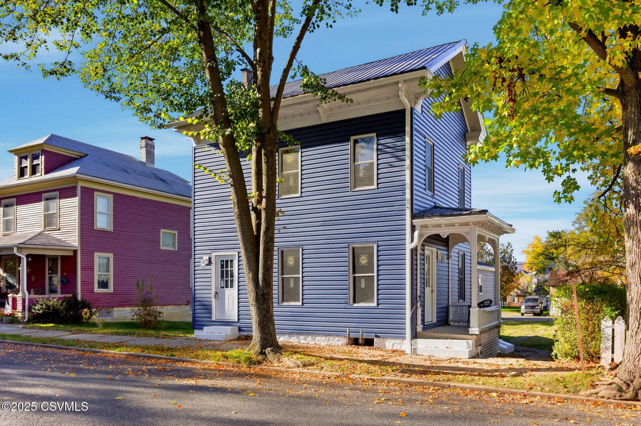 Mifflinburg, PA 17844,606 MARKET ST