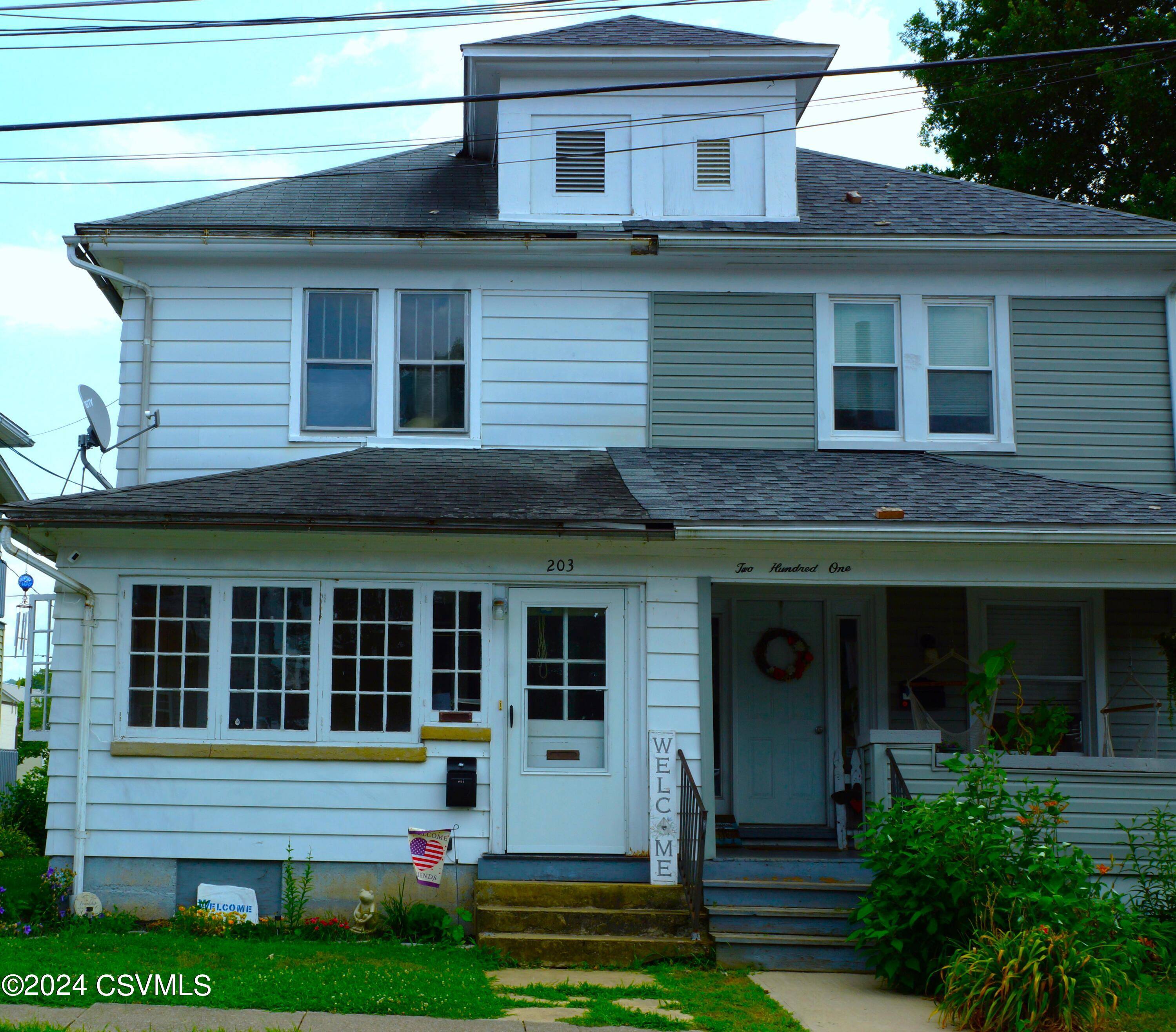 Selinsgrove, PA 17870,203 ORANGE ST