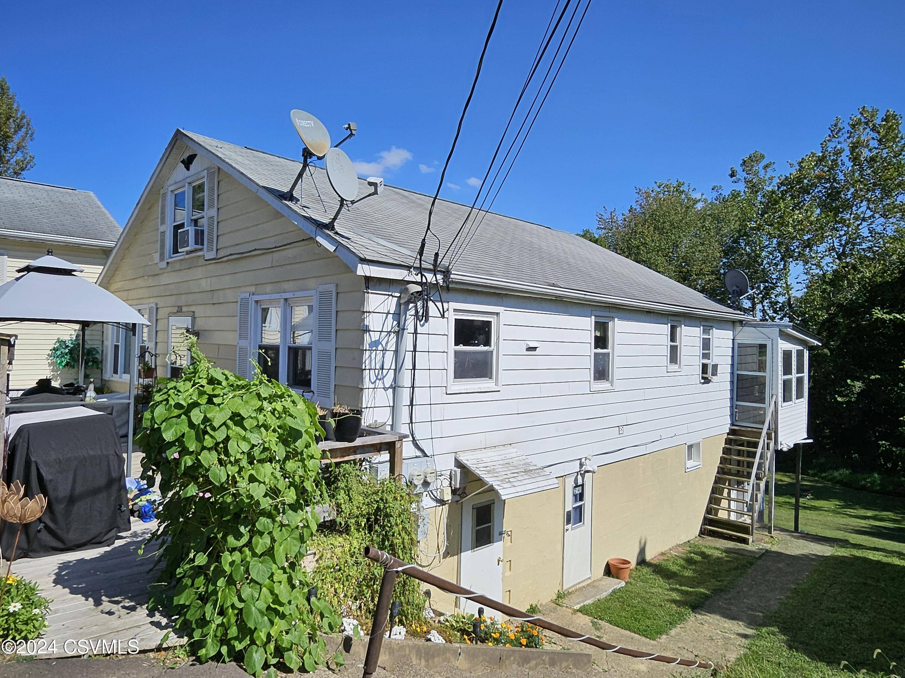 Bloomsburg, PA 17815,214 WIRT ST