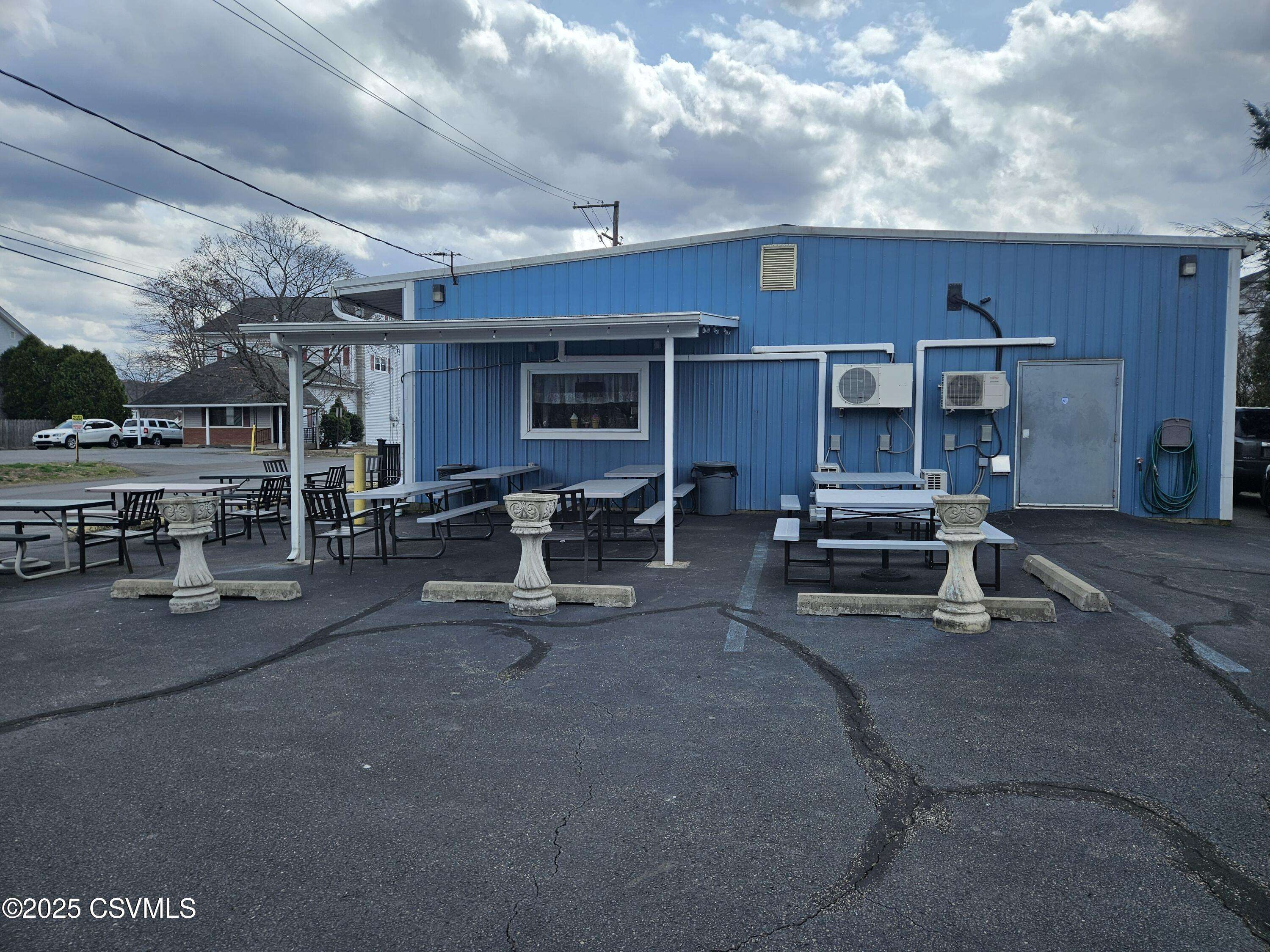 Mifflinville, PA 18631,202 W 3RD ST
