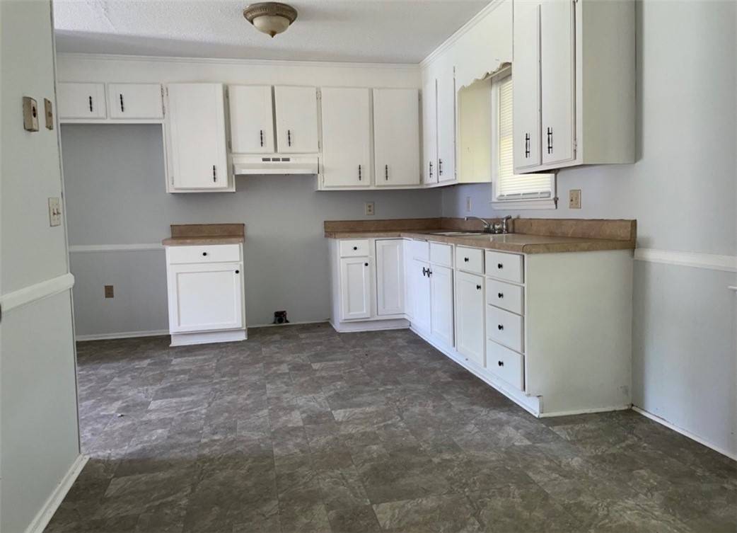 Anderson, SC 29624,715 Woodvale RD