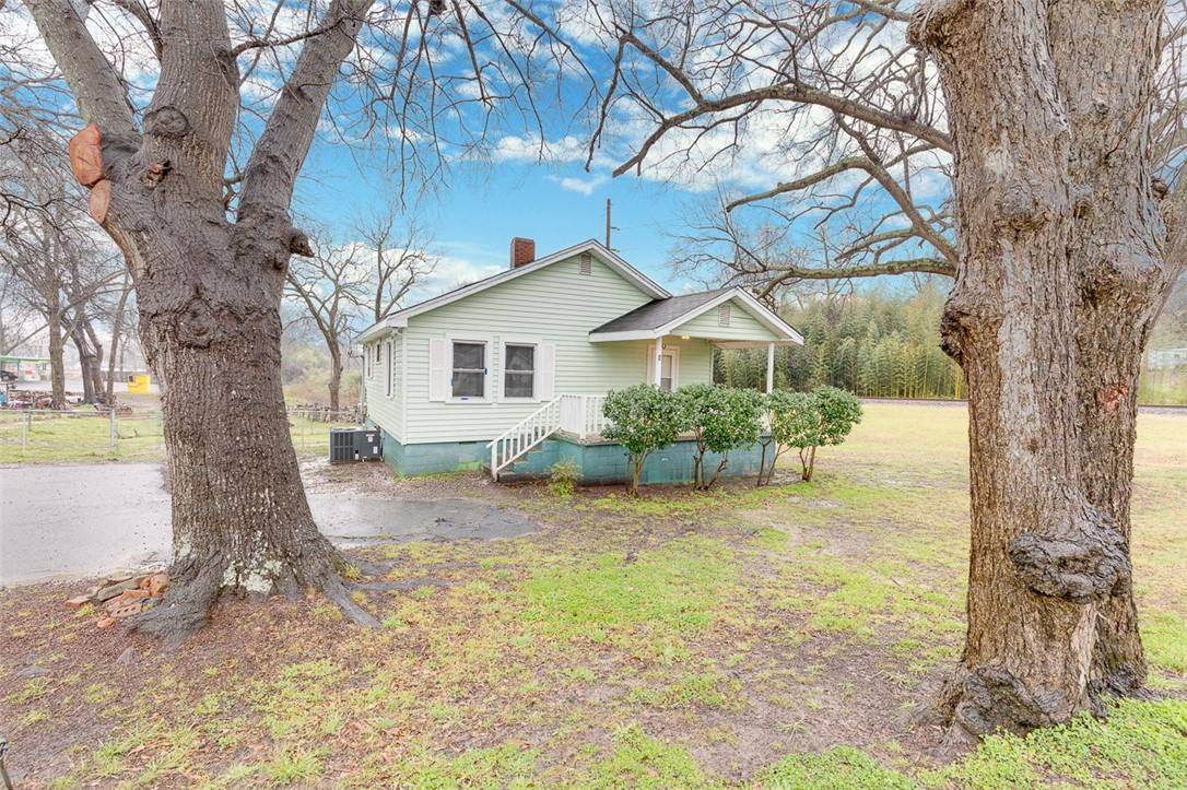 Williamston, SC 29697,4 Prince ST