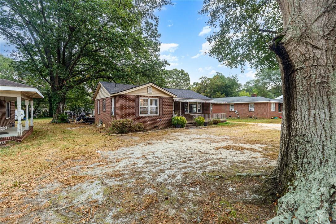 Williamston, SC 29697,12 Bruce ST