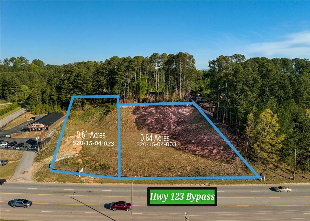 Seneca, SC 29678,994 US 123 HWY #1.45 acres, 2 lots