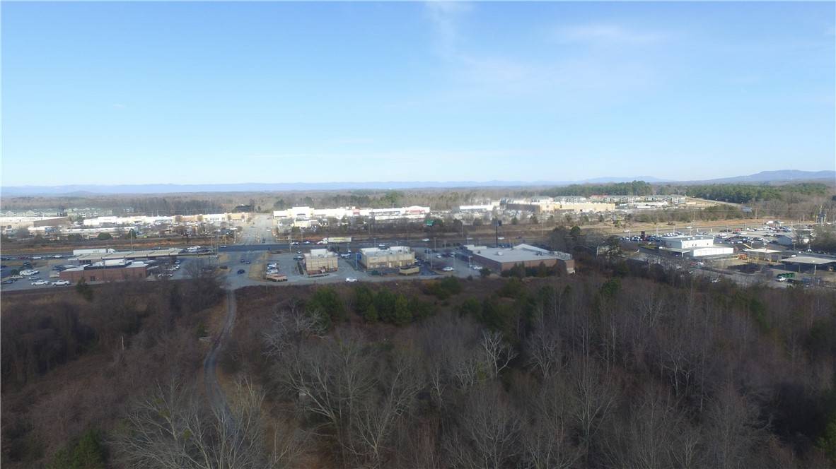 Easley, SC 29642,4875 Calhoun Memorial HWY