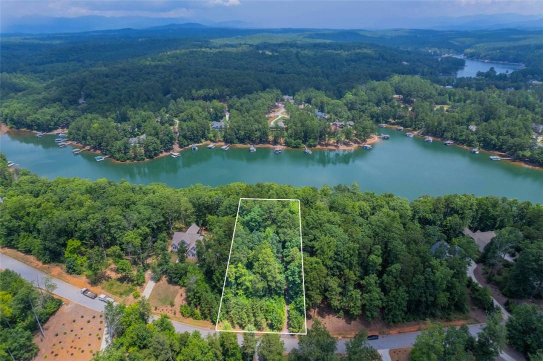 Salem, SC 29676,557 Riverstone DR