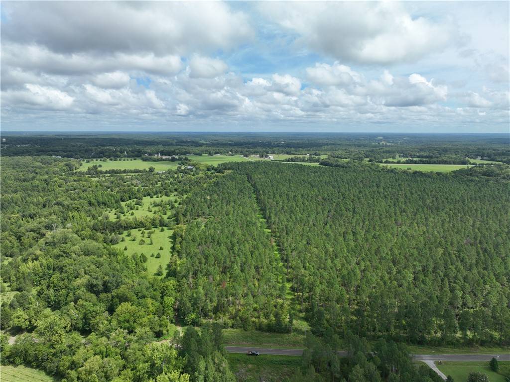 Calhoun Falls, SC 29628,1008 Seneca St EXT