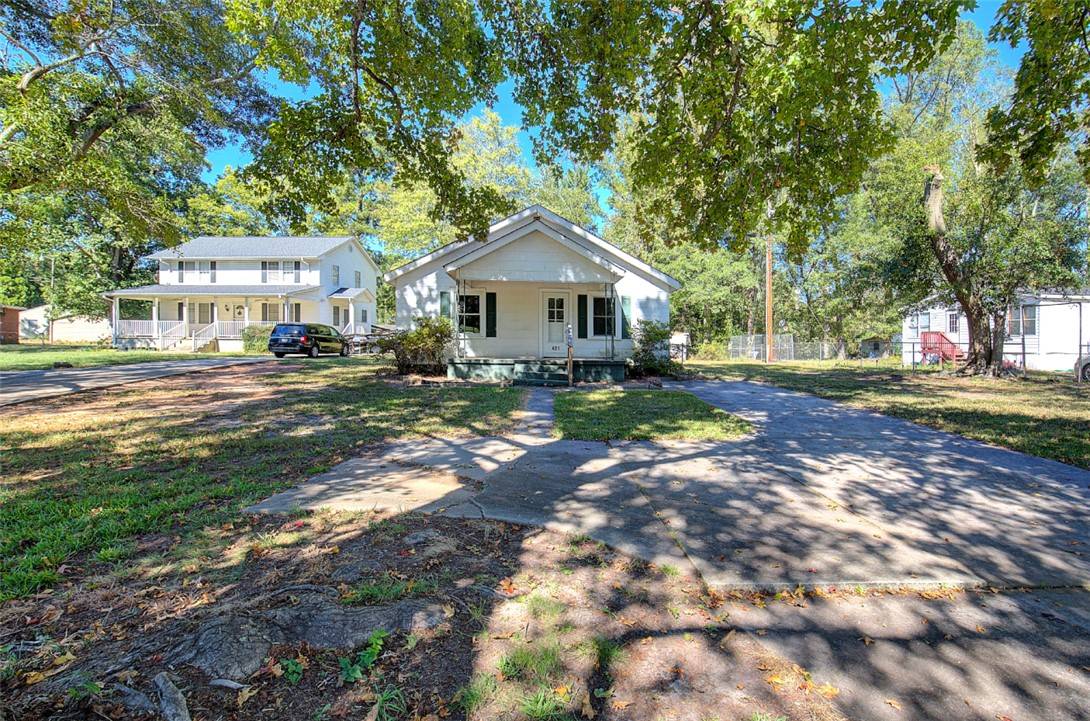 Anderson, SC 29625,421 Horse Shoe BND