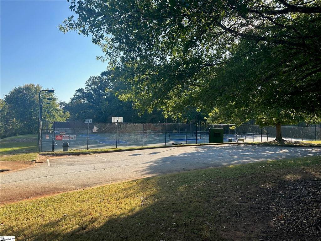 Westminster, SC 29693,402 & 404 Hickory TRL