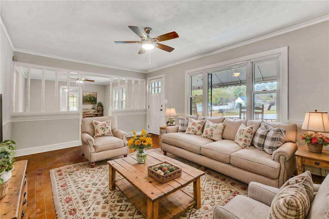 Liberty, SC 29657,13 Wilson AVE