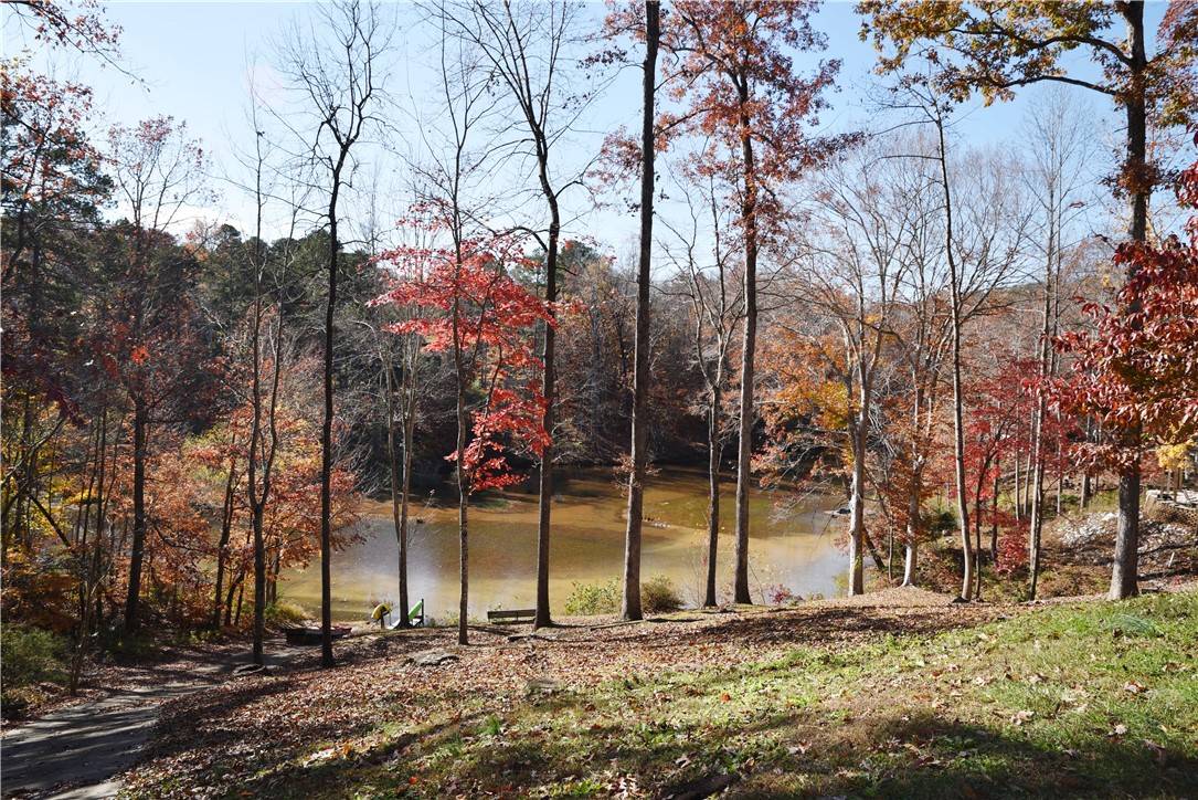Seneca, SC 29672,505 Inlet DR