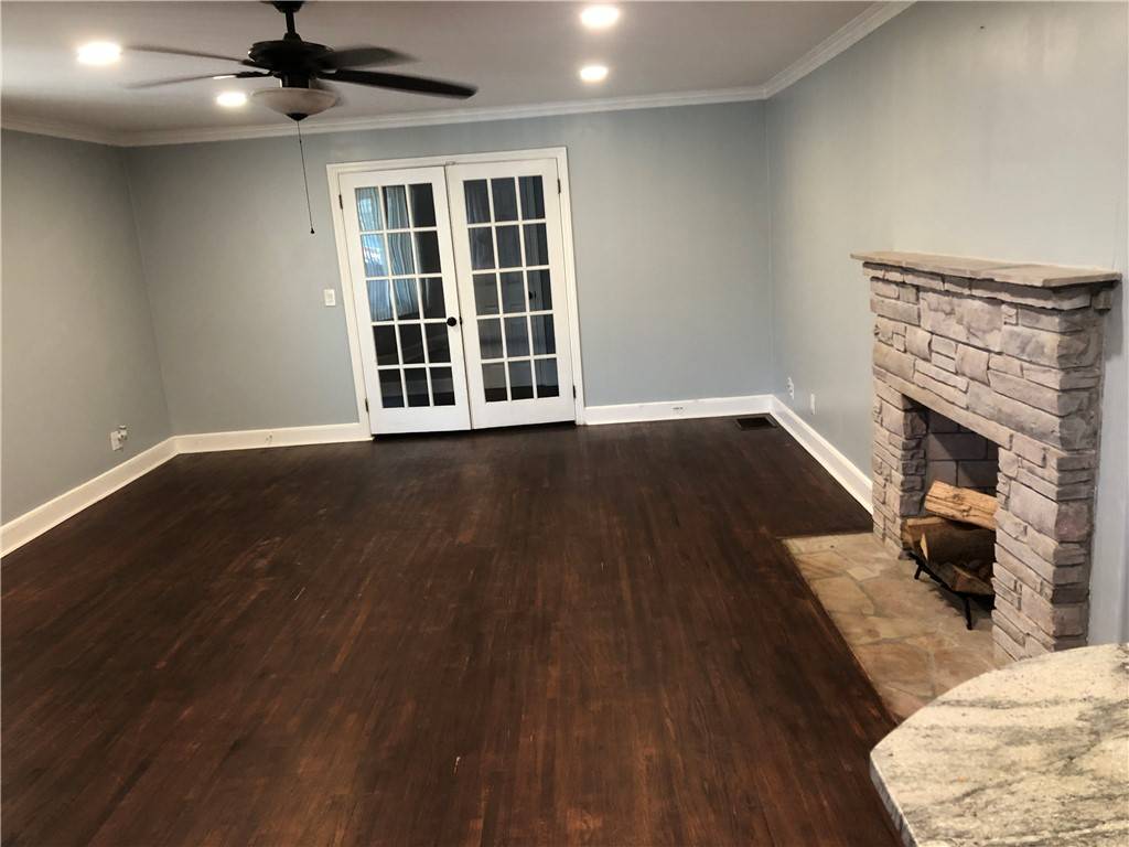 Williamston, SC 29697,1402 Anderson DR