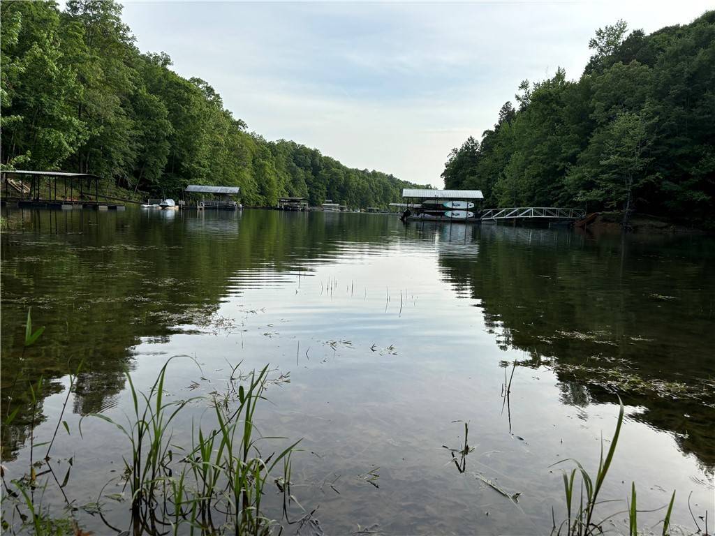 Westminster, SC 29693,547 Pine Ridge DR
