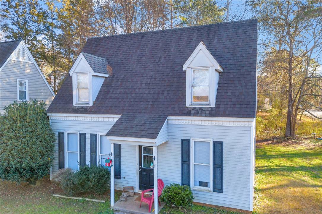 Central, SC 29630,911 Madden Bridge RD