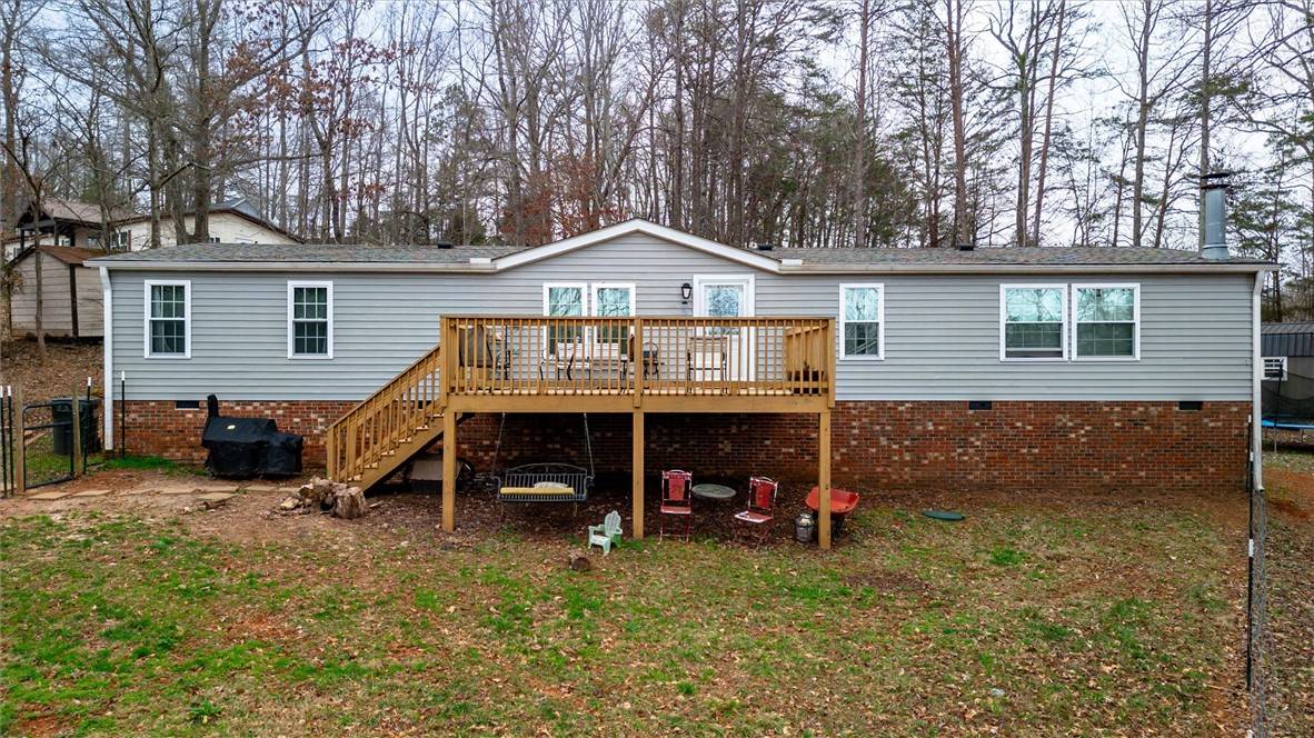 Easley, SC 29640,213 Dusty DR