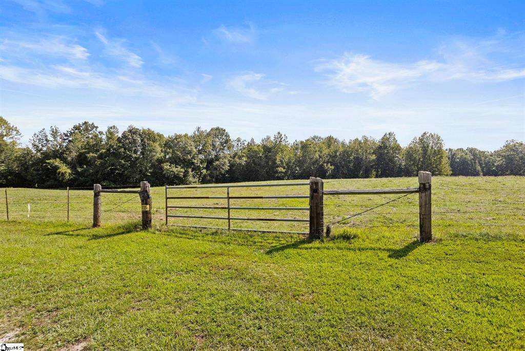 Piedmont, SC 29673,12 Carr RD