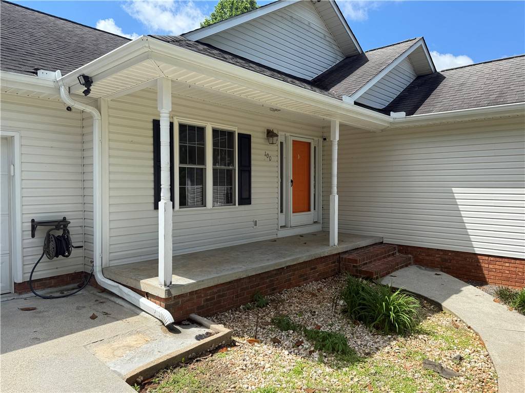 Seneca, SC 29672,100 Echota TRL