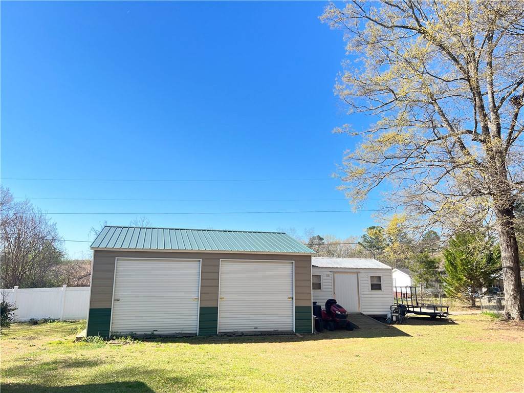 Seneca, SC 29678,303 Meadow DR