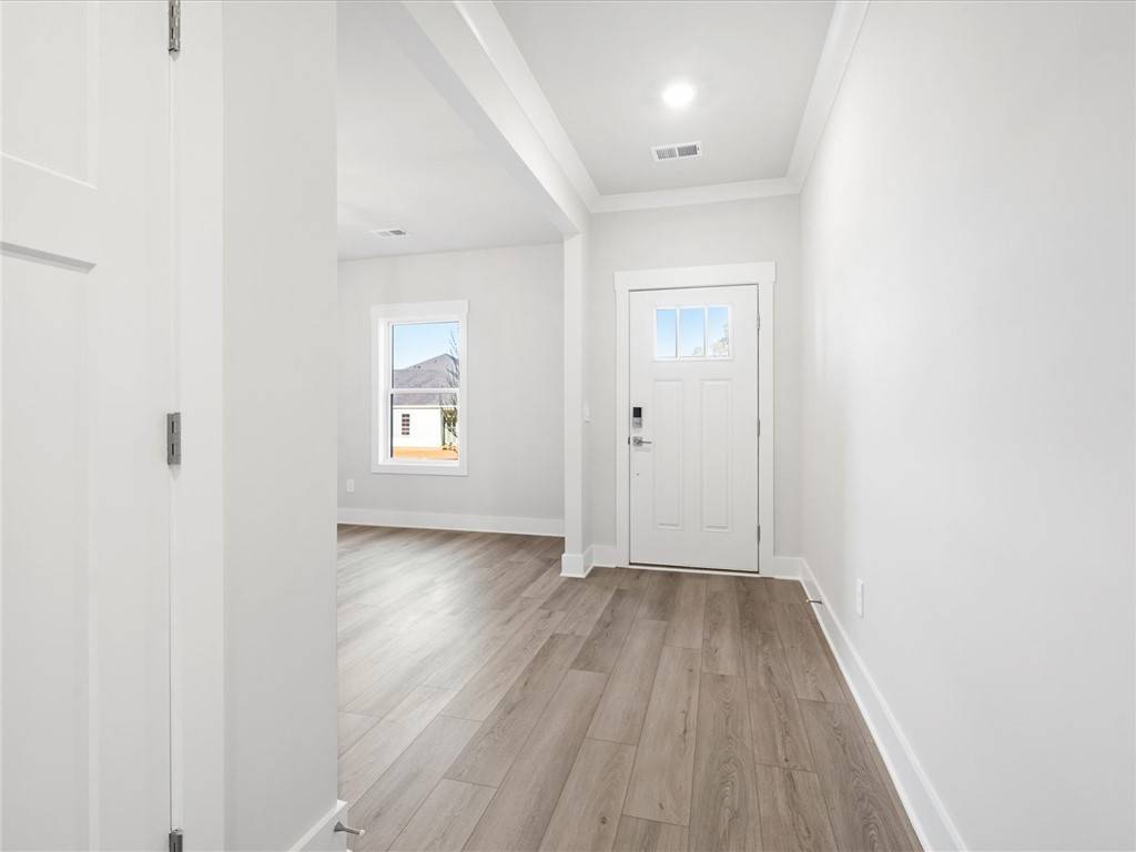 Piedmont, SC 29673,119 Willoughby WAY