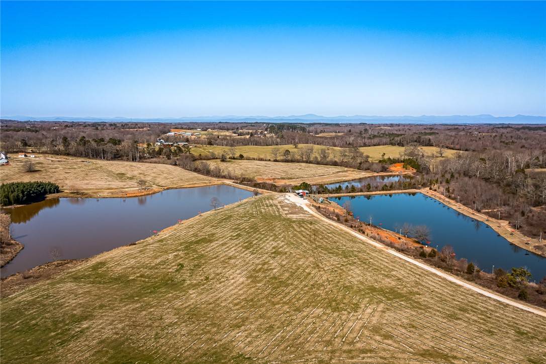 Westminster, SC 29693,461 Williams Farm RD