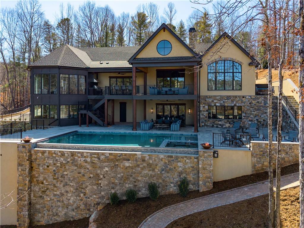 Six Mile, SC 29682,108 Ivey Hollow CT