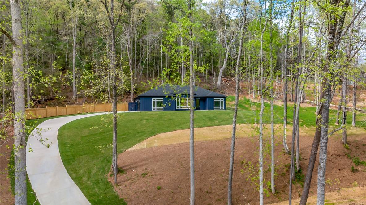 Pickens, SC 29671,241 Sliding Rock RD