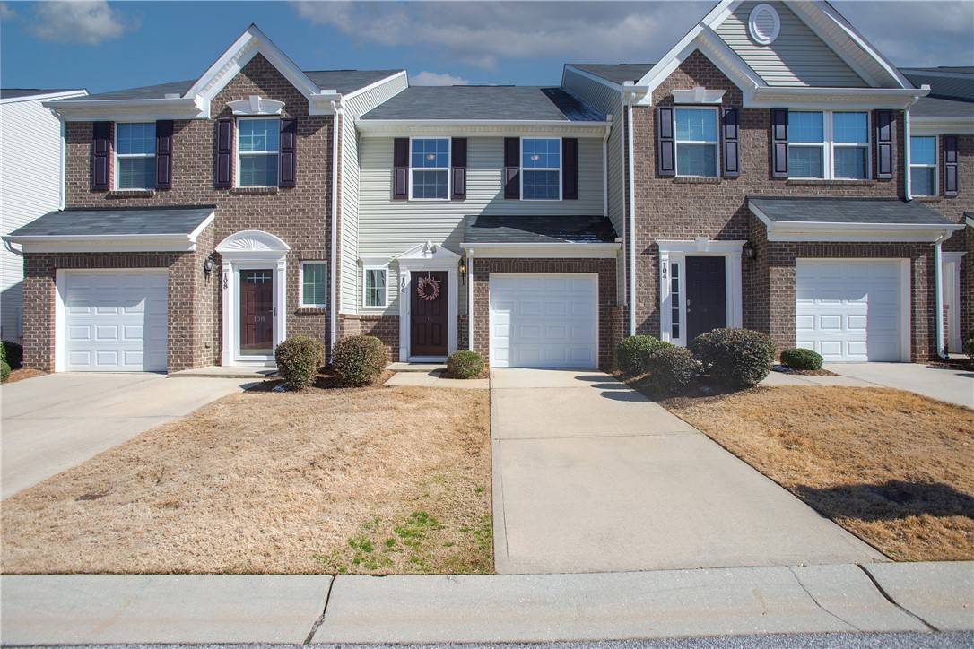 Greenville, SC 29607,106 Emerywood LN