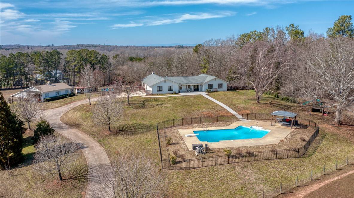 Belton, SC 29627,110 Cordova CT