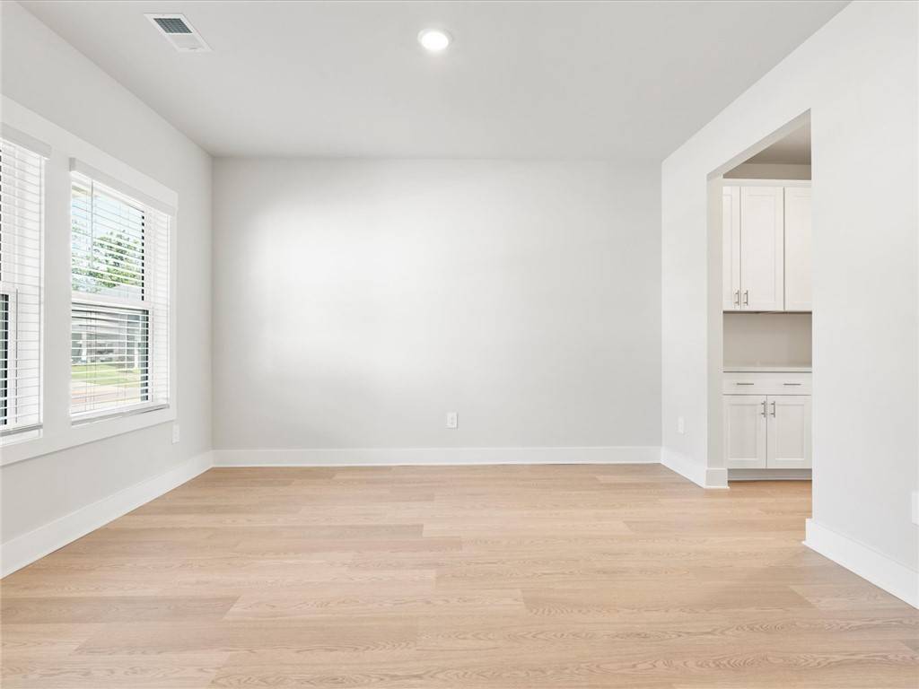 Greenville, SC 29605,109 Veracruz CT