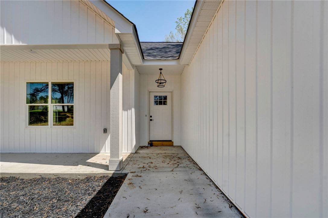 Walhalla, SC 29691,203 Castlebrook DR